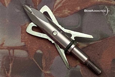 Rage Broadhead Hands-On Review: (Standard 2-Blade, Chisel-Tip, and ...