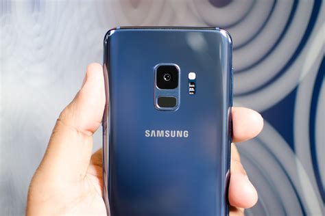 Samsung Galaxy S9 Vs Galaxy S9 Plus Is Bigger Always Better Digital Trends