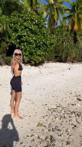 Insta Vid K S Fj Kim Kardashian Black Bikini Phun Org Forum