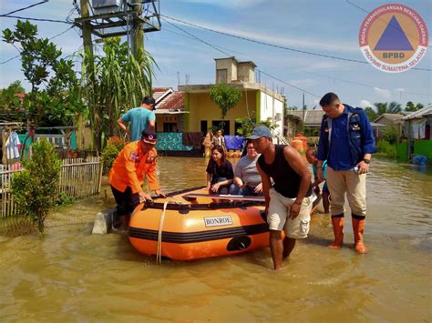 Kalaksa Bpbd Sumsel Terjunkan Personil Satgas Bpbd Sumsel Untuk