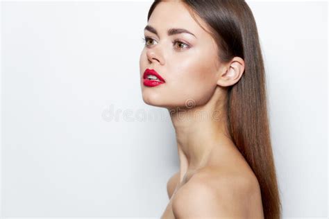 Girl Skin Care Glamor Nude Shoulders Red Lips Studio Stock Image Image Of Makeup Lips