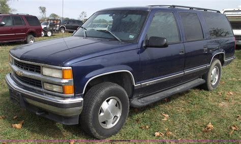 1998 Chevrolet Suburban 1500 Lt Suv In Harrisonville Mo Item C5676