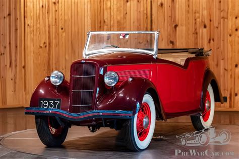 Voiture Ford Anglia English Phaeton Door Convertible A Vendre