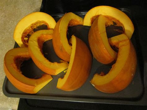 Roasting Pumpkins And Pumpkin Puree Chloes Tray