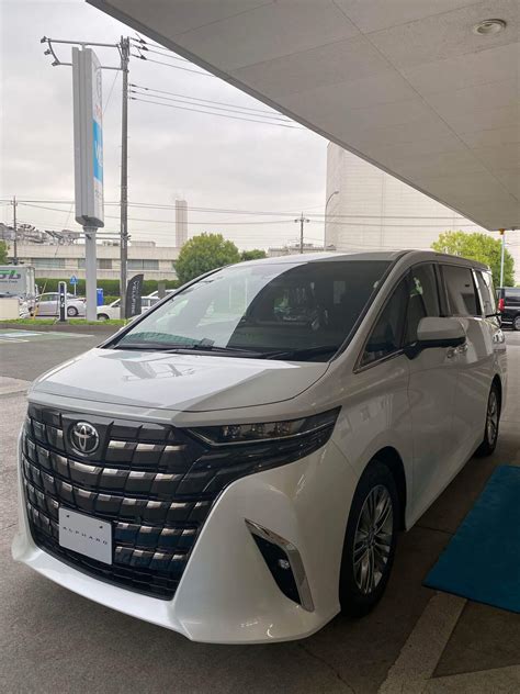 NEW Toyota Alphard Vellfire 2023 The Ultimate Luxury Minivan