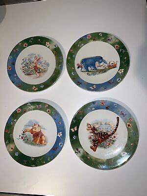 Disney Simply Pooh Salad Plate Set Winnie Eeyore Piglet Tigger