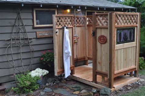 10 Amazing Diy Outdoor Showers You Can Make In No Time Do It Yourself Ideas And Projects