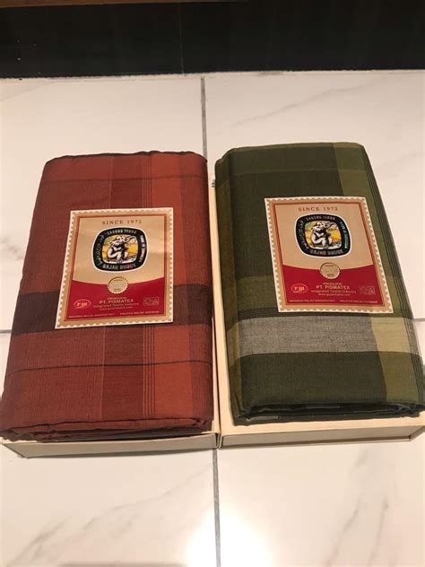 Kain Pelikat Tenun Men S Fashion Muslim Wear Sarong On Carousell