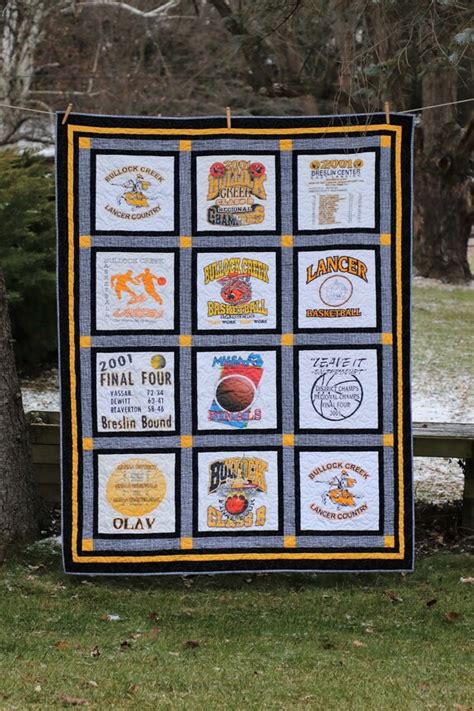 Traditional T-shirt Quilt | Etsy