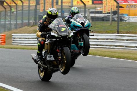 Britisches Superbike In Brands Hatch Und Informiert Ber Neuigkeiten