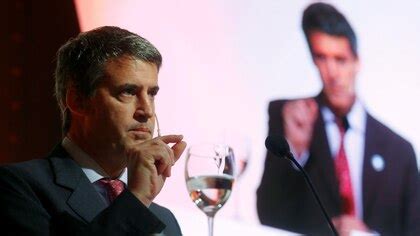 Prat Gay La inflación de agosto va a ser la más baja en 10 años Infobae