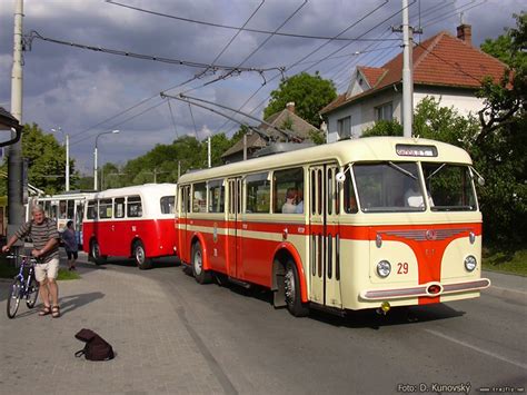 Fotografie Škoda 8Tr6 29 II Dopravní podnik Ostrava Karosa B40 141 II