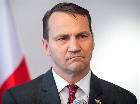 Radosław Sikorski Dokąd zmierza lord z Chobielina Tygodnik Bydgoski