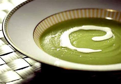 Recipe Sugar Snap Pea Soup With Parmesan Cream Los Angeles Times