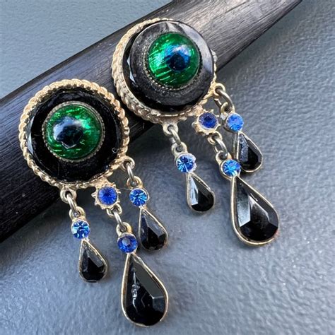 Vintage Peacock Eye Foil Glass Clip On Dangle Earrin Gem