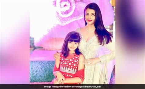 Aishwarya Rai Bachchan Aaradhya Bachchan