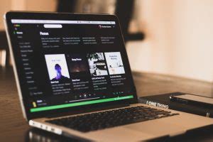 Spotifys Marketing Strategy Explained Marketing Explainers