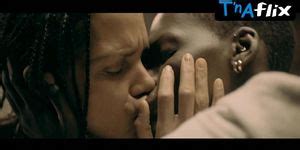 Halle Berry Breasts Lesbian Scene In Bruised Tnaflix