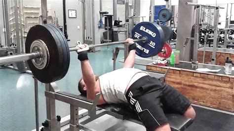 Bench Press 1525kg 2 Reps 335 Lbs Youtube