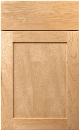 Aristokraft By Masterbrand Winstead Maple In Natural Level