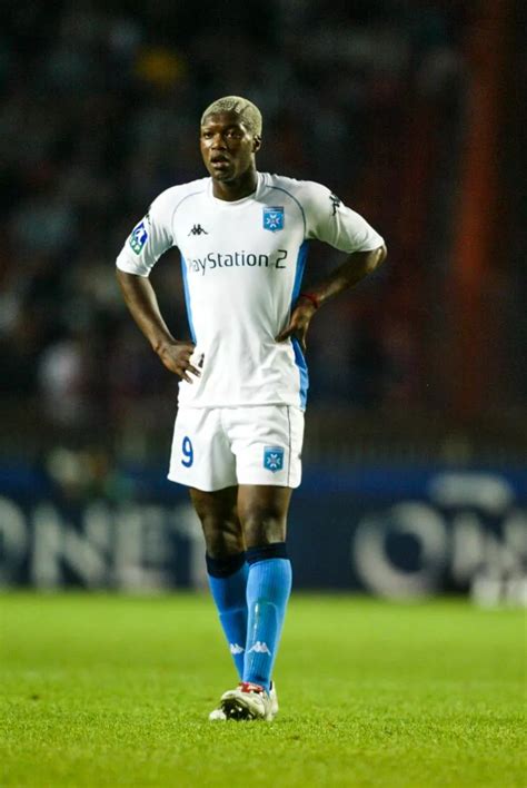 Djibril Ciss Portait Vraiment Super Bien Ce Maillot D Gaine