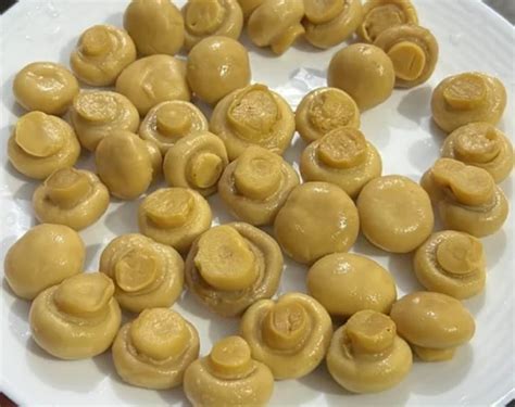 Maharashtra B Grade Organic Button Mushroom Packaging Type Loose