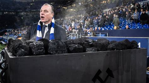 Schalke Verabschiedet Sich Vom Bergbau Emotionale Szenen Vor S04 Spiel