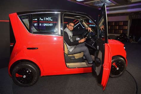 Cheapest E Car भारत की सबसे सस्ती इलेक्ट्रिक कार Eas E हुई लॉन्च कीमत