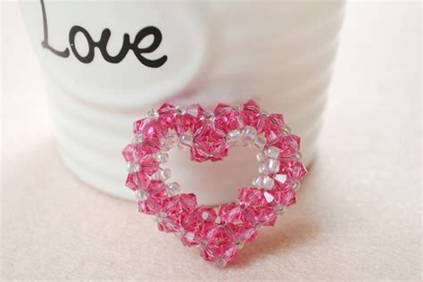 How To Make A 3d Crystal Beaded Heart Pendant Step By Step Bead Patterns