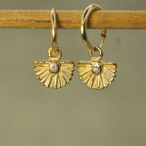 Chasing Sunsets Mini Diamond Sleepers – Emma Glover Designs