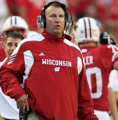 Wisconsin S Bret Bielema Against Urban Meyer S Recruiting We Don T