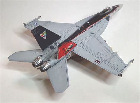 Revell F A E Super Hornet