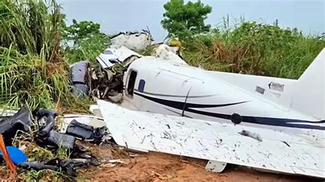 Small Plane Crash In Brazil Kills All On Board Including 12 Tourists And 2 Crew Members Report