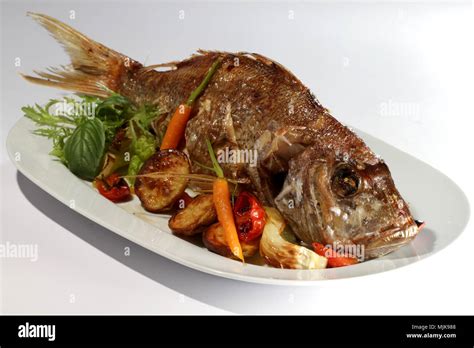 Plate Seafood Hi Res Stock Photography And Images Alamy