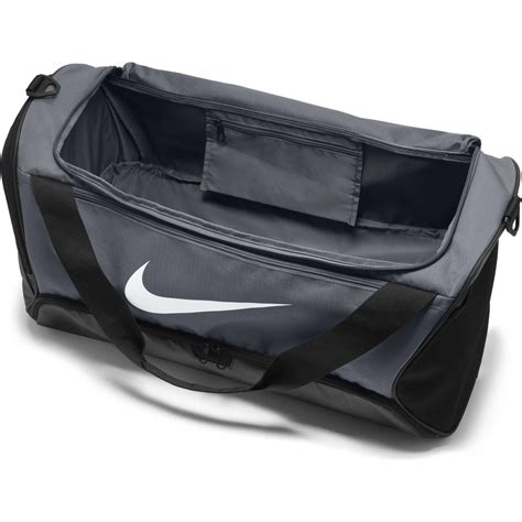 Nike Brasilia Medium Holdall Holdalls