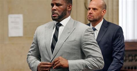 R Kelly Is Set To Face Trial In Chicago In September The New York Times