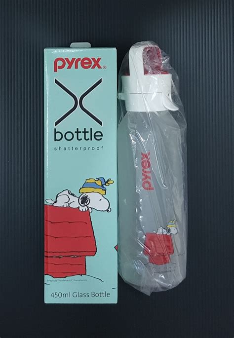 Pyrex Snoopy Bottle Furniture And Home Living Kitchenware And Tableware