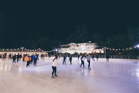 Bath on Ice — Bath Glow Golf