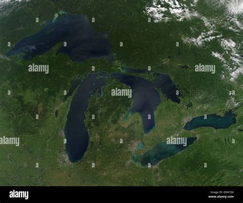 Great lakes satellite hi-res stock photography and images - Alamy