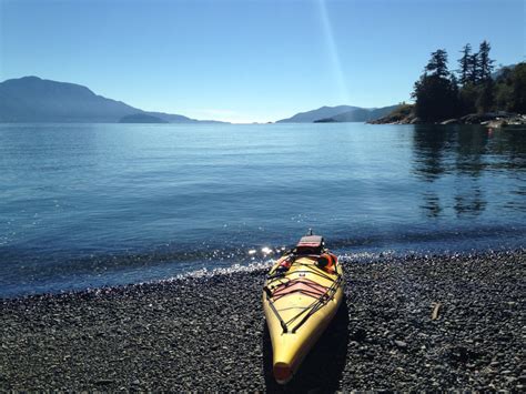 Bowen Island Sea Kayaking | Bowen Island Marina & The Pier