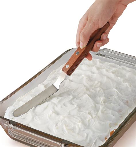 Offset Frosting Spatulas - Lee Valley Tools