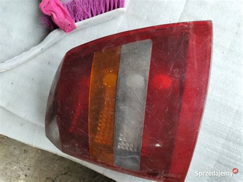 Opel Astra Ii G Lampa Ty Tylna Prawa Kamie Kolonia Sprzedajemy Pl