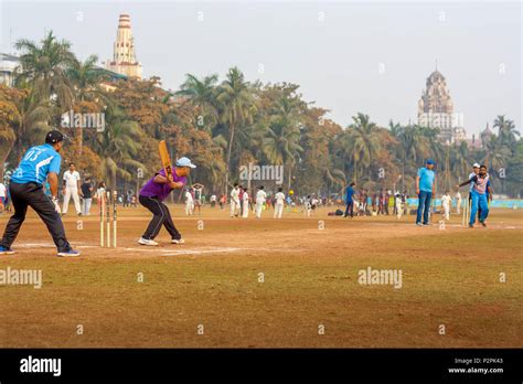 Mumbai India January 14 2017 Men Playing Cricket With Tennis Ball