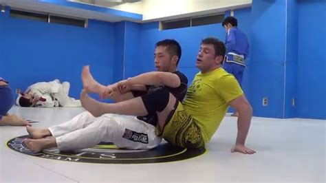 Catch Systema Additions To Braulio Estima S Jiu Jitsu Rear Naked Choke Chin Down Or Not