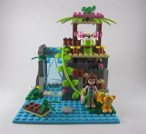 Review Lego Friends Jungle Falls Rescue Jay S Brick Blog