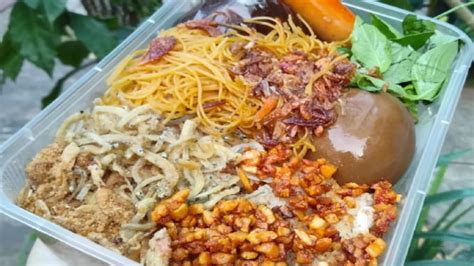 Ini Sejarah Dan Cara Membuat Nasi Ulam Khas Betawi Yang Nikmat