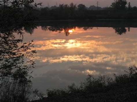 Tramonto In Un Riflesso Laghetti Di Campogalliano Mode Flickr