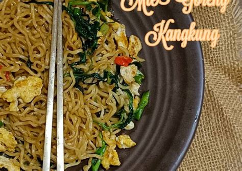 Resep Mie Goreng Kangkung Oleh Teh Yanithea Cookpad