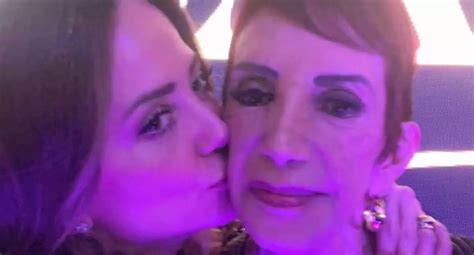 Andrea Legarreta Comparte La última Foto Que Se Tomó Con Su Madre Y Rompe En Llanto En Hoy