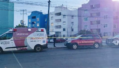 Accidente De Oro Y Cami N En La V A Atlixc Yotl Deja Una Persona